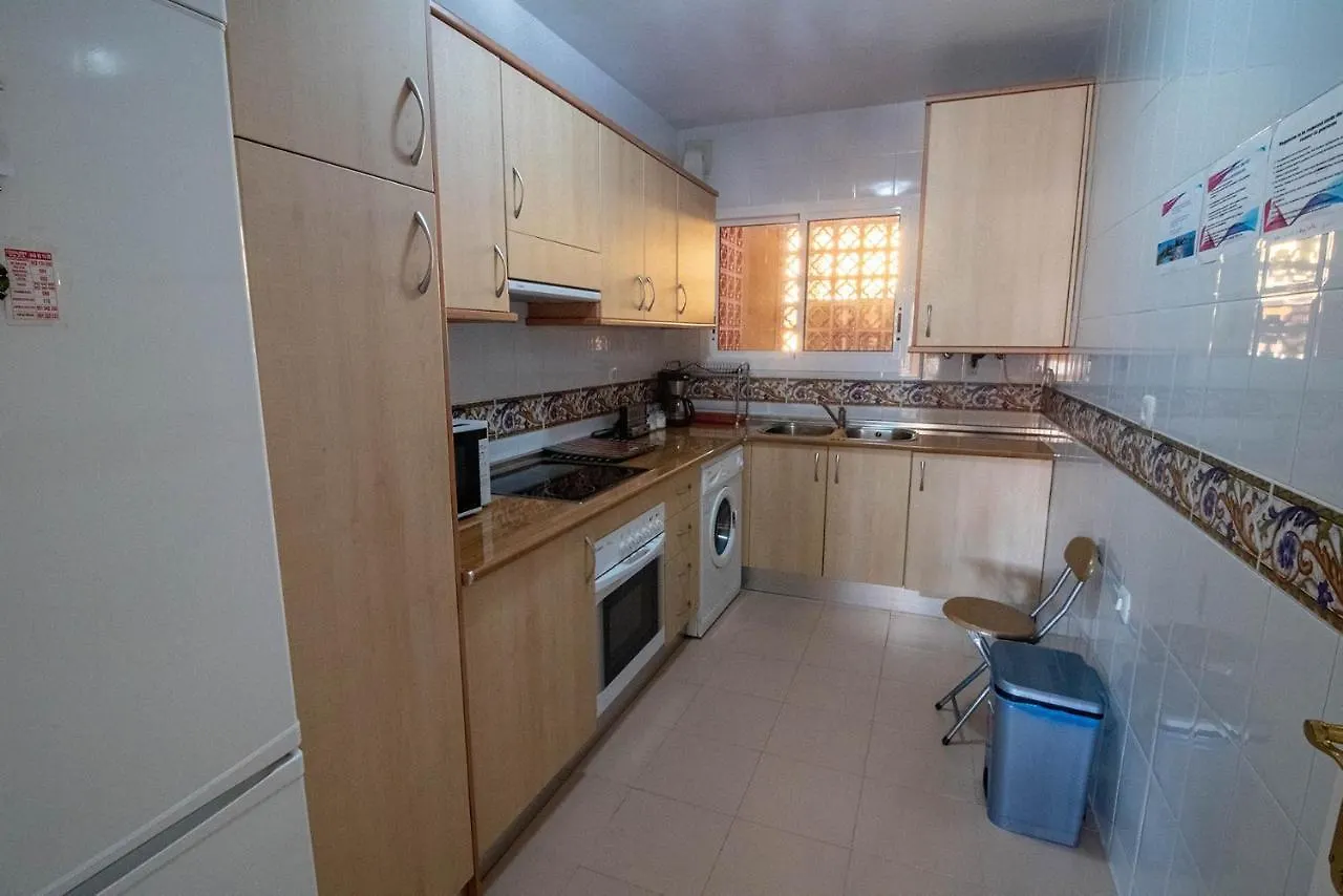 Nice And Spacious Apartment With Underground Parking In Lovely Urbanisation With Pools And Jacuzzis. マルベーリャ